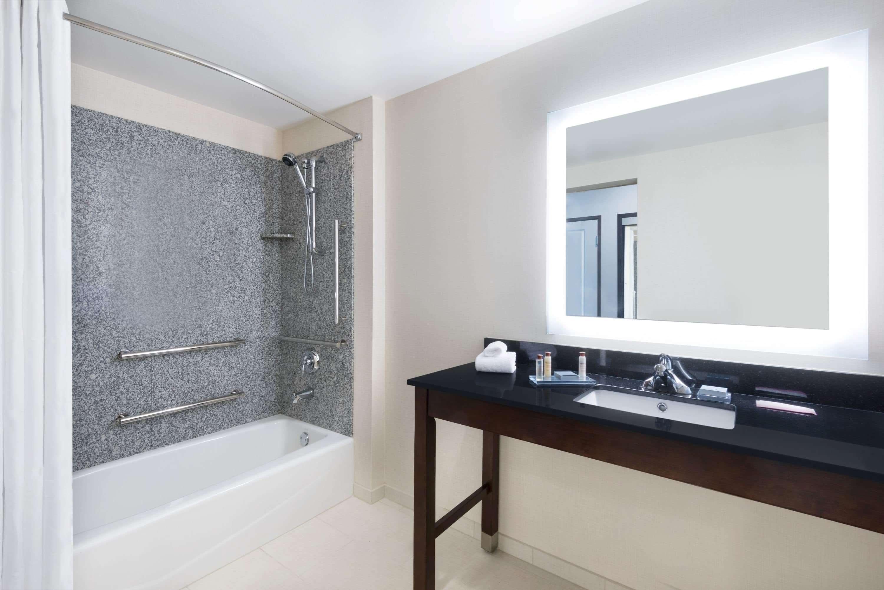 Wingate By Wyndham Sidney Hotel Ngoại thất bức ảnh
